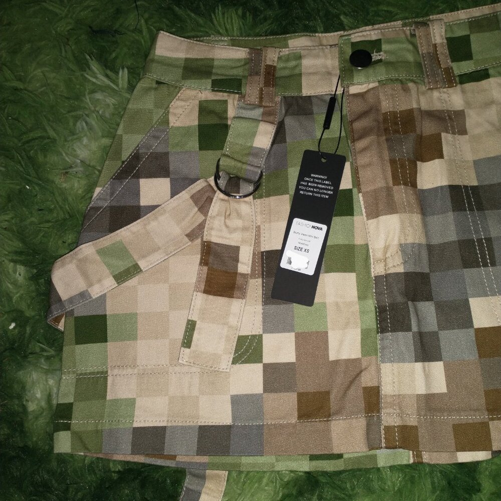 Camo Block Cargo Mini Skirt
